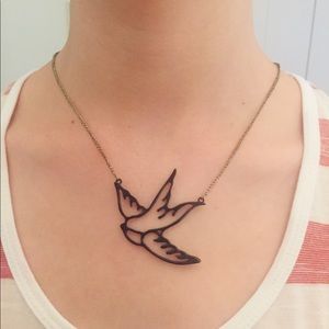Bird necklace